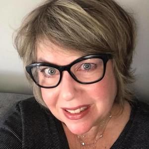 Meet your Posher, Debbra